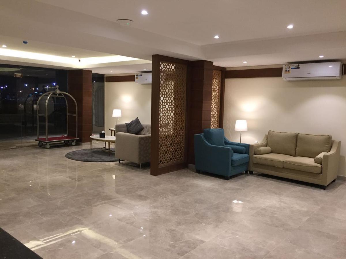 Asfar Plaza Aparthotel Αλ Κομπάρ Εξωτερικό φωτογραφία