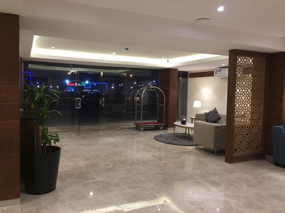 Asfar Plaza Aparthotel Αλ Κομπάρ Εξωτερικό φωτογραφία