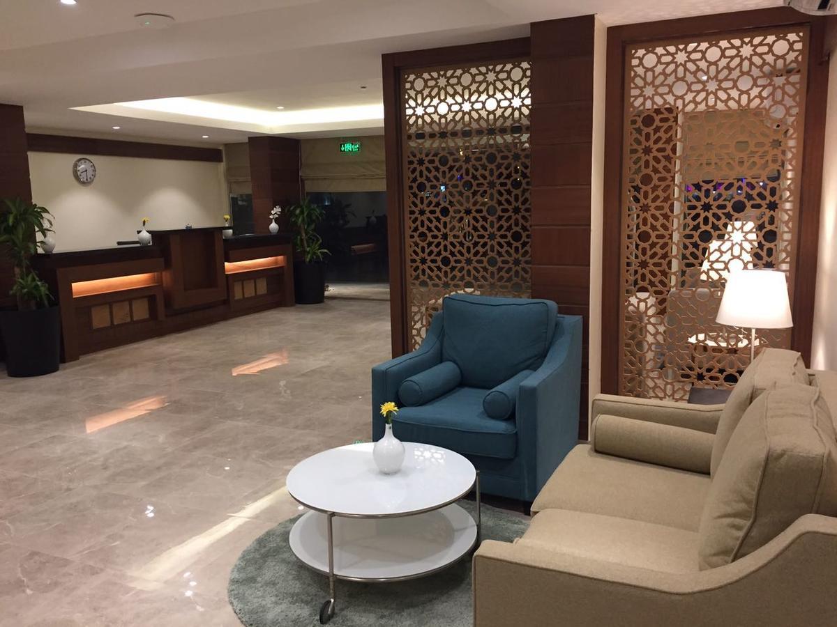 Asfar Plaza Aparthotel Αλ Κομπάρ Εξωτερικό φωτογραφία