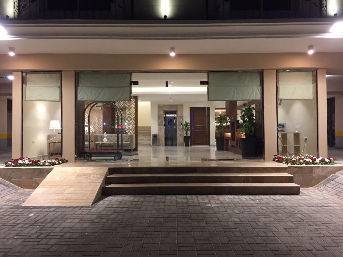 Asfar Plaza Aparthotel Αλ Κομπάρ Εξωτερικό φωτογραφία