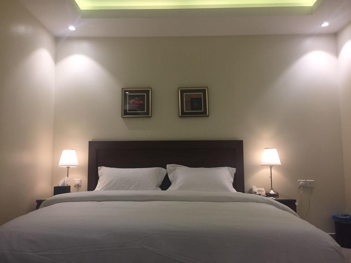 Asfar Plaza Aparthotel Αλ Κομπάρ Εξωτερικό φωτογραφία
